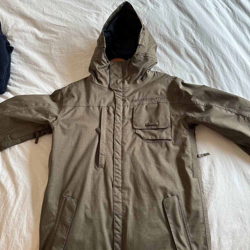 686 Skiing Jacket - Mens Medium